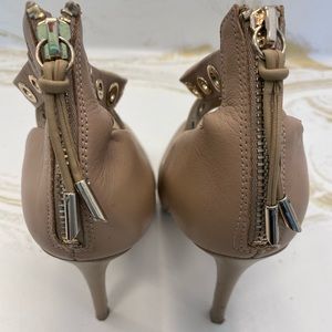 White House/Black Market Alyse Camel heels